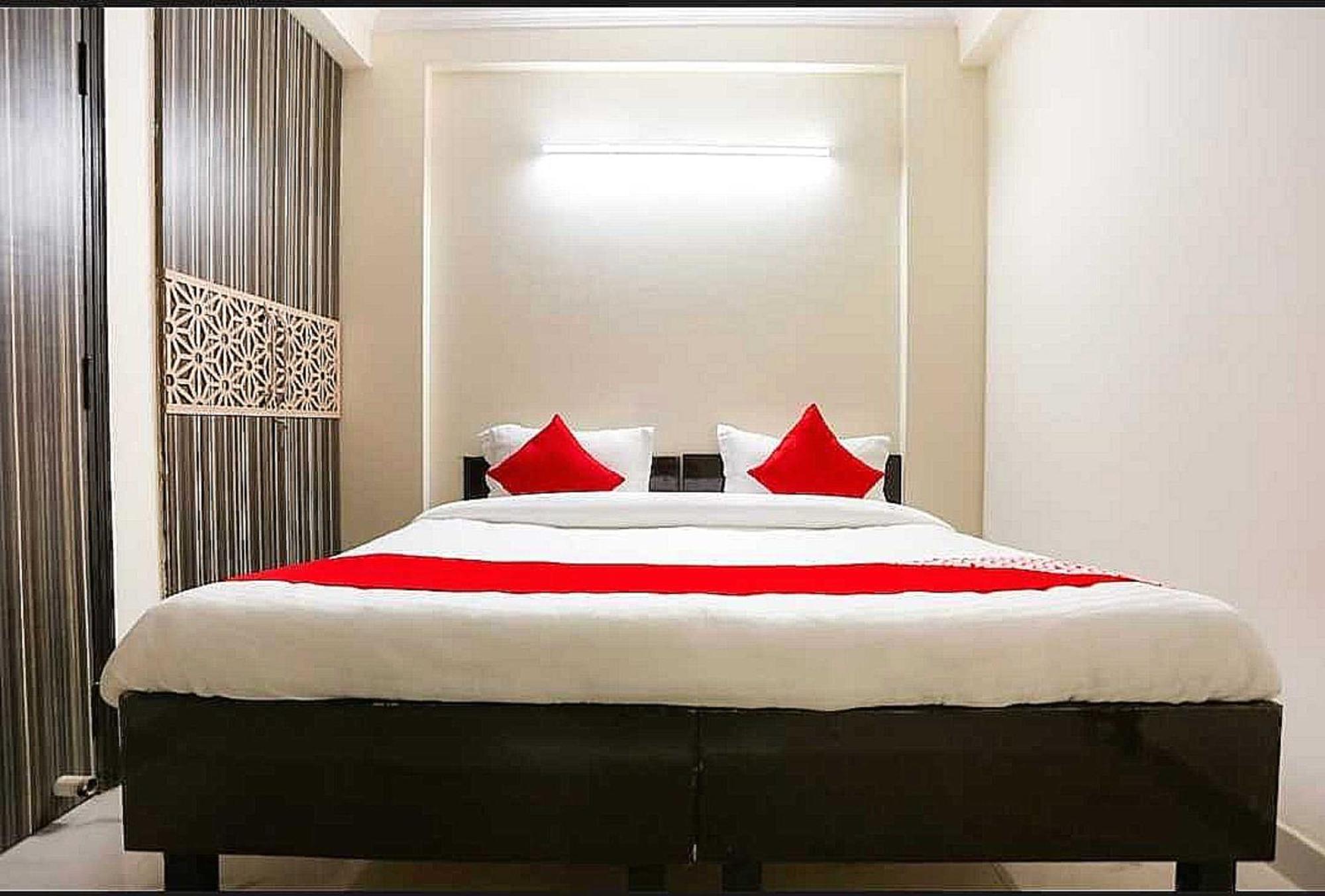 Hotel O Rl Residency Ghaziabad Ngoại thất bức ảnh